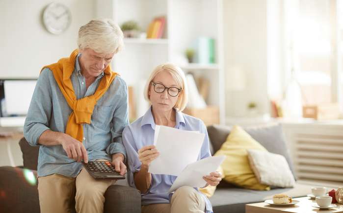 Viele Versicherte reagieren erst einmal ungläubig, wenn sie hören, dass sie die Rentenversicherung rückabwickeln lassen können. ( Foto: Adobe Stock - Seventyfour )