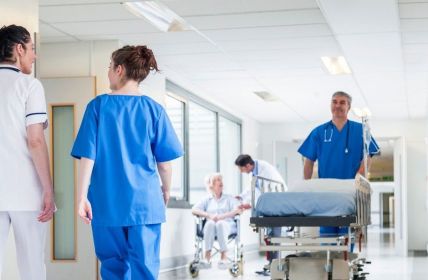Selbstverwaltungspartner einigen sich auf Krankenhausentgelte für (Foto: AdobeStock - spotmatikphoto 124928348)