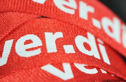 Verdi kündigt weitere Warnstreiks im Einzelhandel und Großhandel (Foto: AdobeStock - nmann77 430195882)